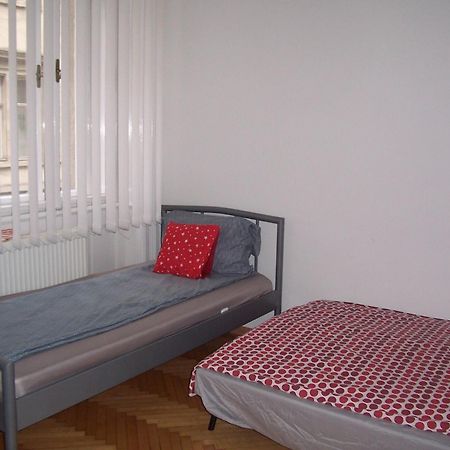 Universal Apartment Budapest Exterior photo